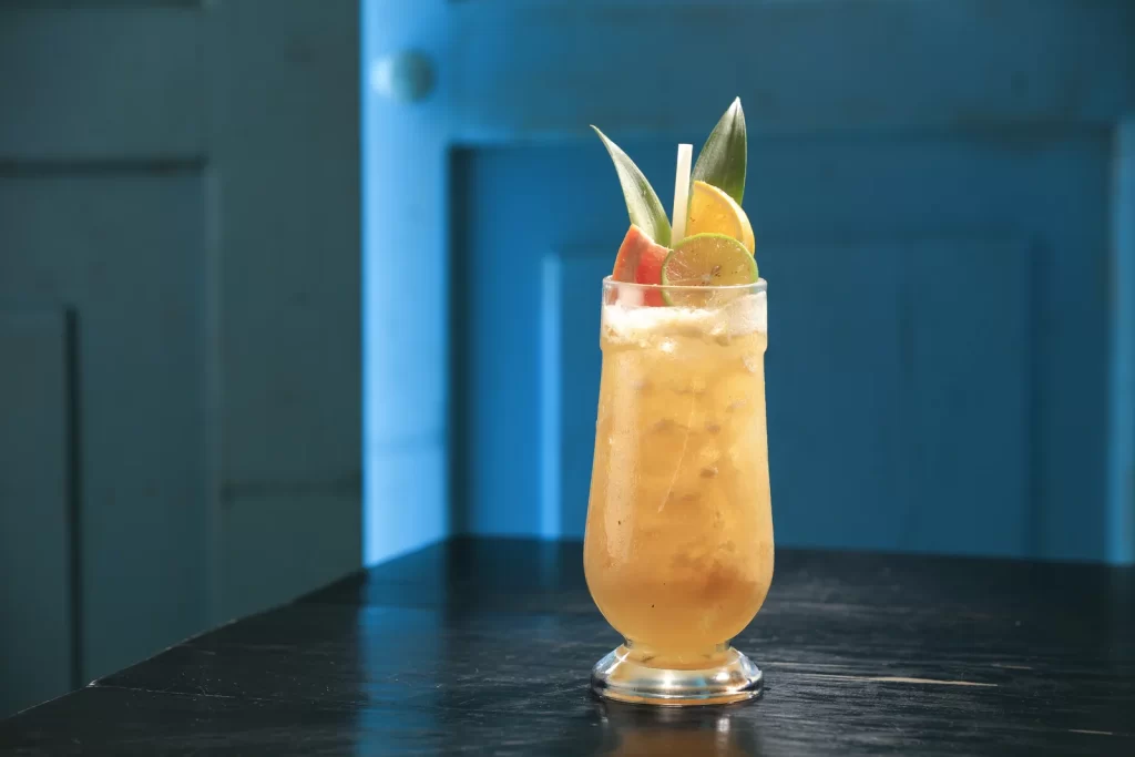 Tiki Cocktail Pajarote Punchs & Liqueurs